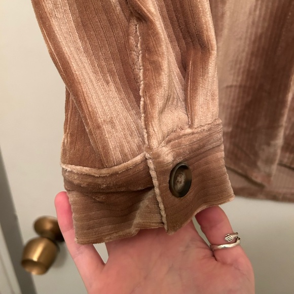 NWOT Avon Corduroy Top - Picture 4 of 6